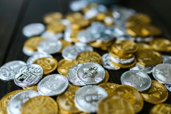黄金长时间横盘是不是大行情前兆？